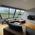 Amazing Penthouse Old Town Apartament *