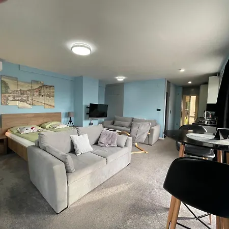 Amazing Penthouse Old Town * Сараево