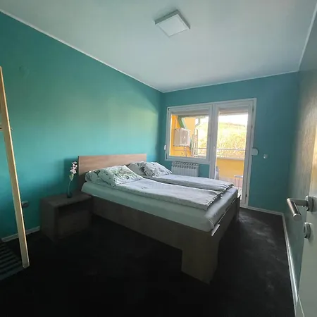 Amazing Penthouse Old Town شقة