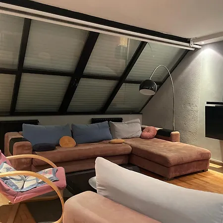 Amazing Penthouse Old Town *