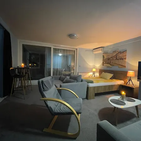 דירה Amazing Penthouse Old Town *