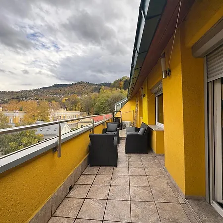 Amazing Penthouse Old Town شقة