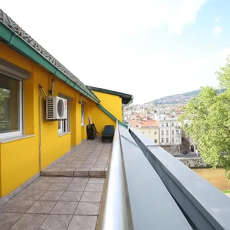 Appartamento Amazing Penthouse Old Town
