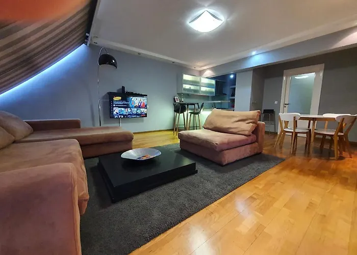 شقة Amazing Penthouse Old Town *