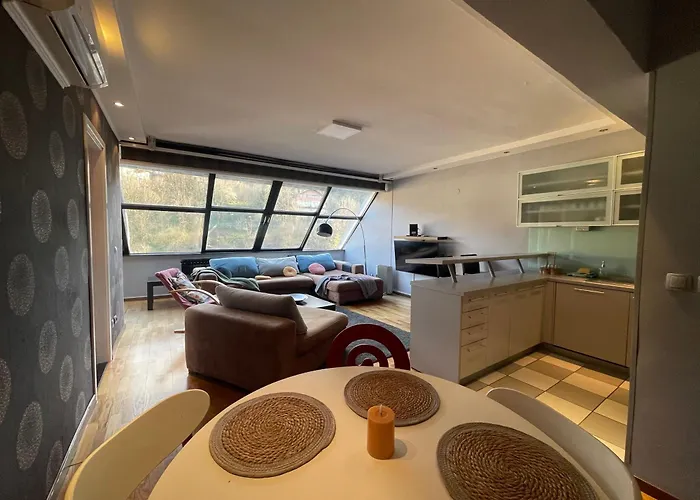 شقة Amazing Penthouse Old Town *