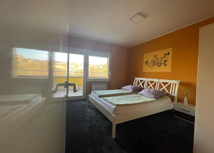 Amazing Penthouse Old Town *