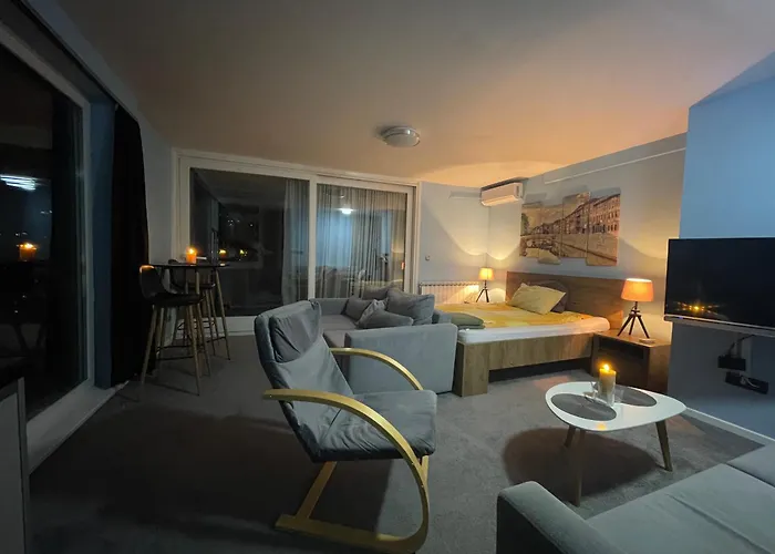 شقة Amazing Penthouse Old Town *