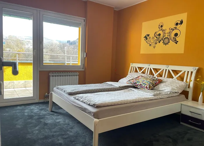 Amazing Penthouse Old Town *