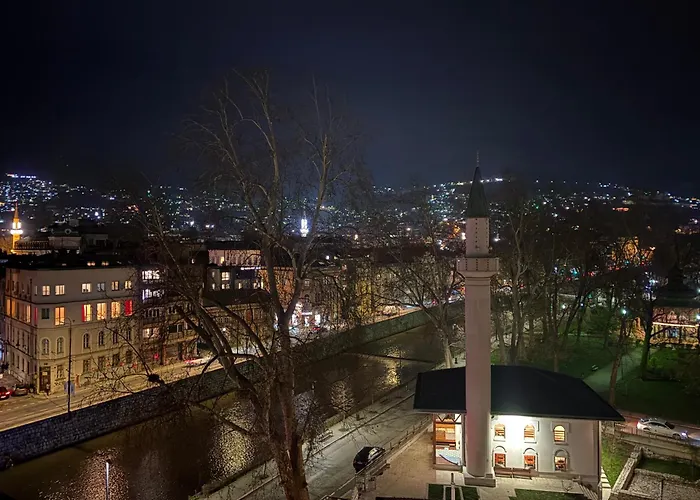 Amazing Penthouse Old Town شقة *