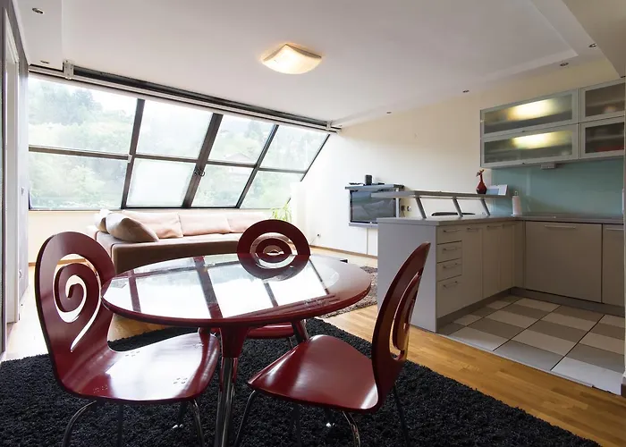 شقة Amazing Penthouse Old Town *